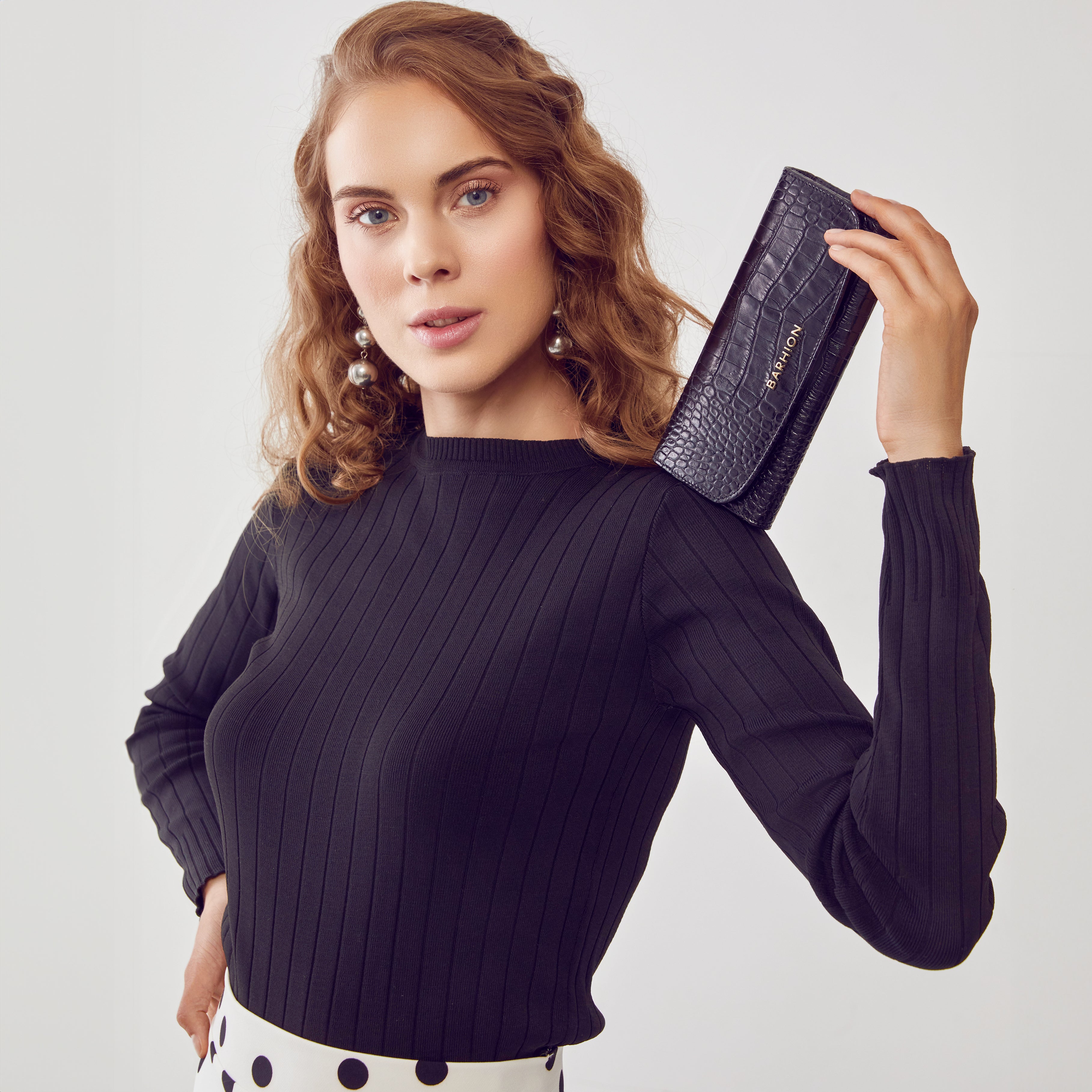 Women's Calf Leather Crocodile Embossed Handmade Wallet W25026 11