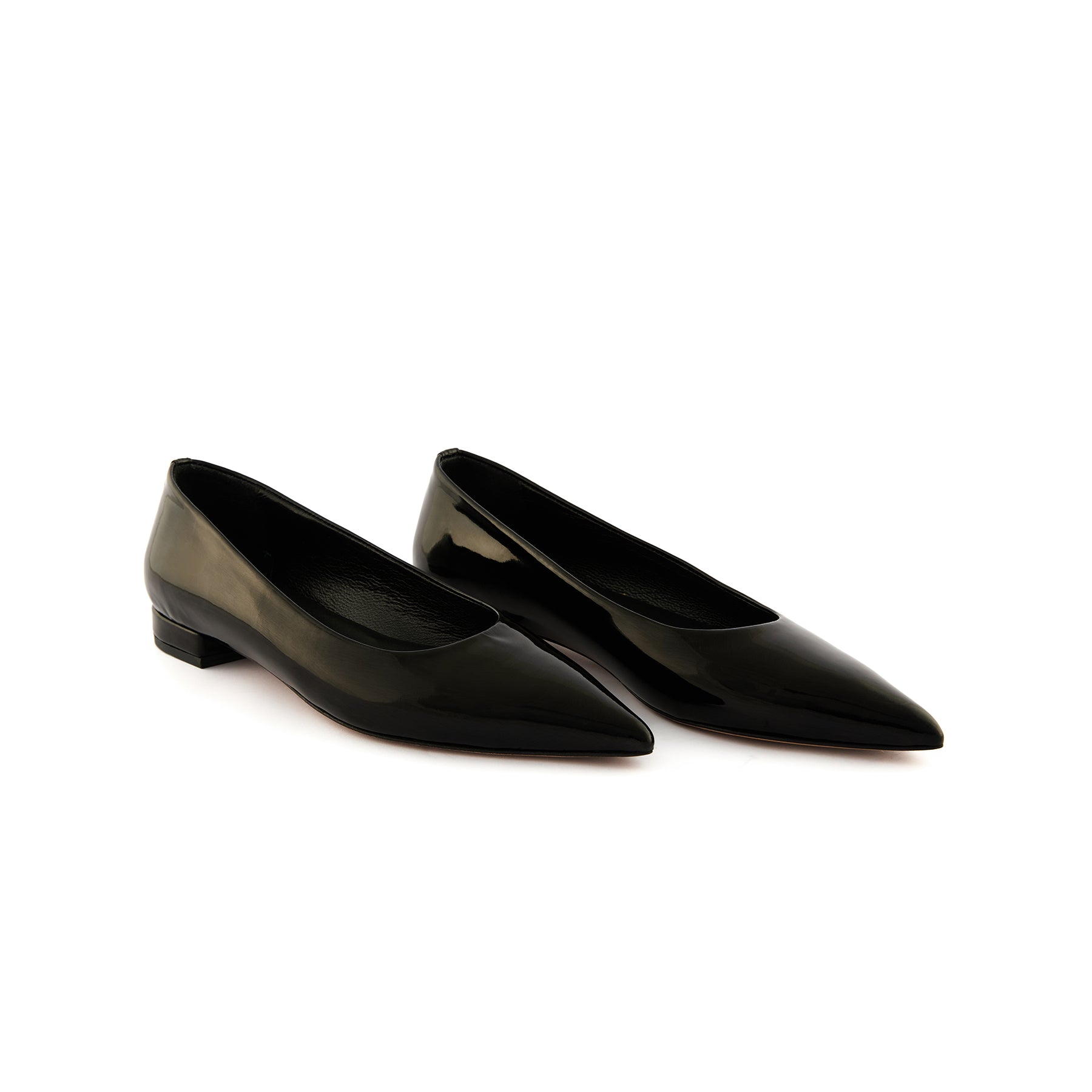 Women’s Black Pointed-Toe Handmade Patent Calf Leather Flats W3014