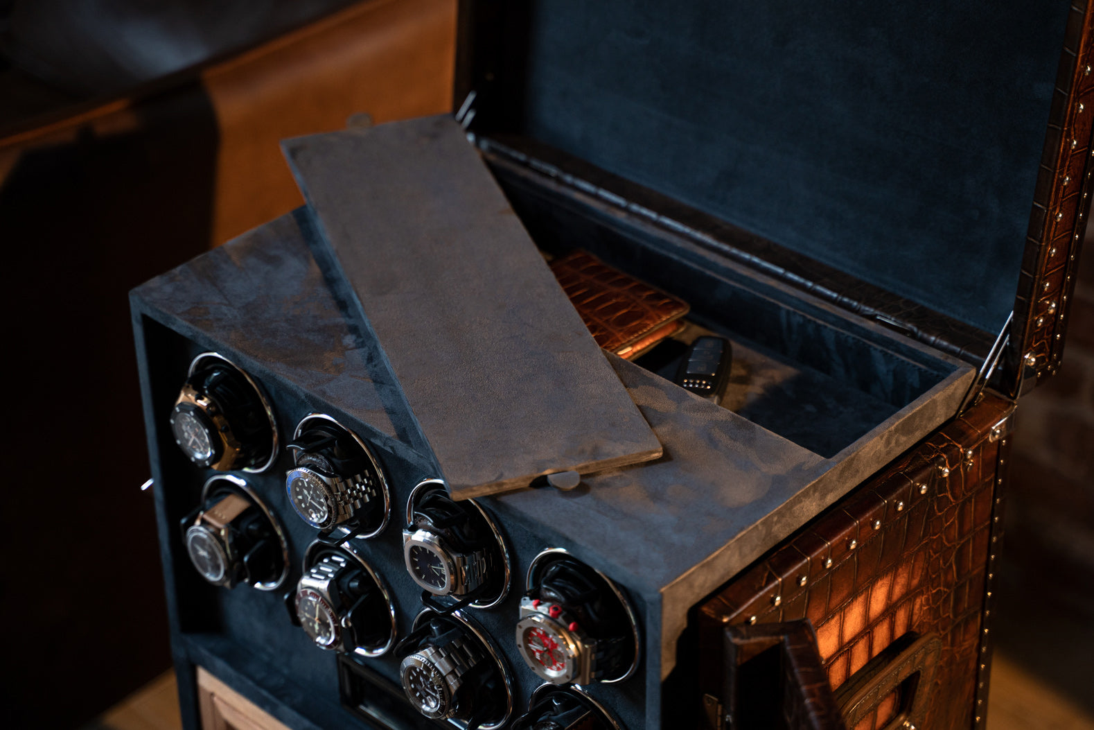 Barhion Watch Winder Trunk - CP Patina Brown