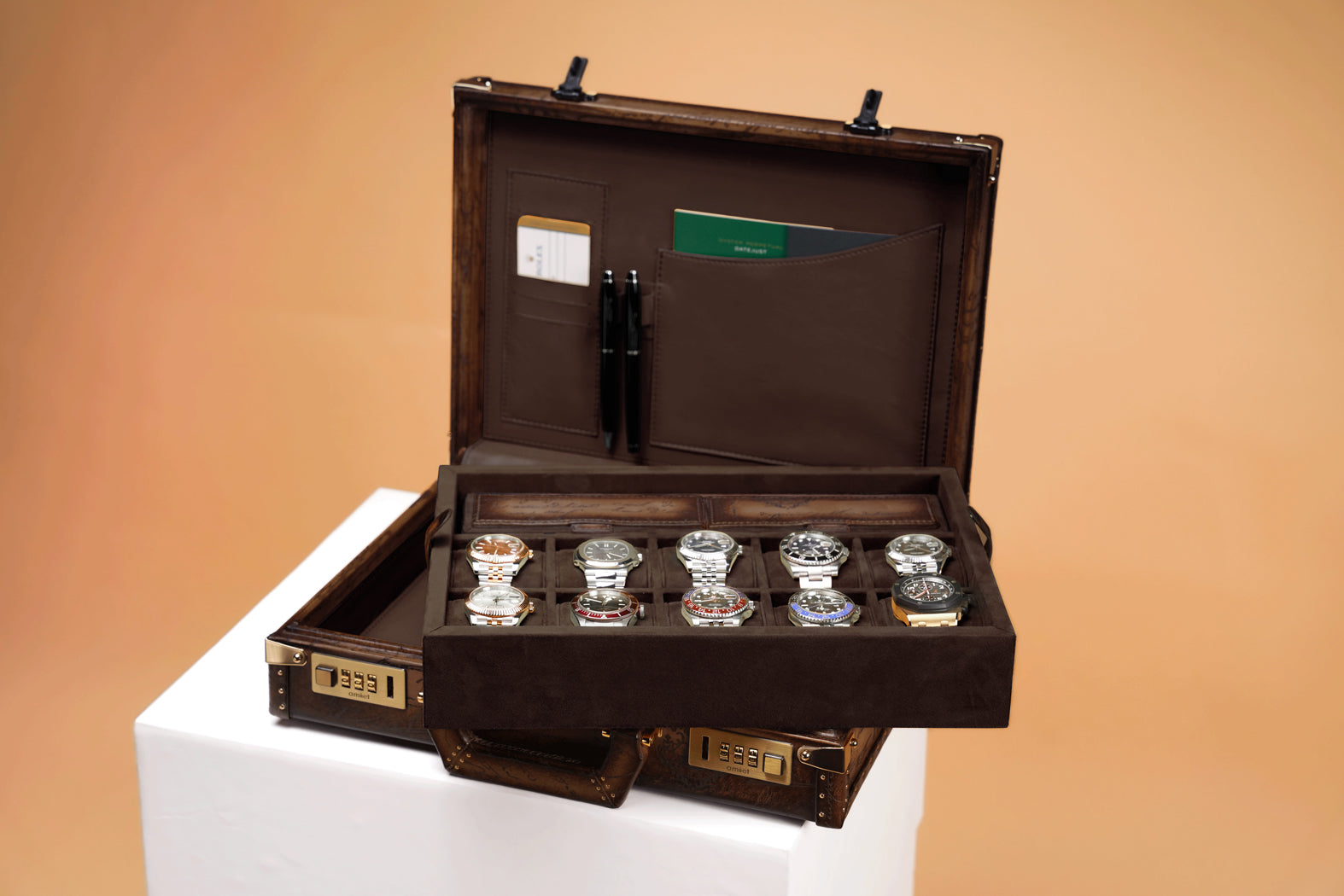Barhion Artos Watch Case - Master Edition Parchment Patina Java Brown