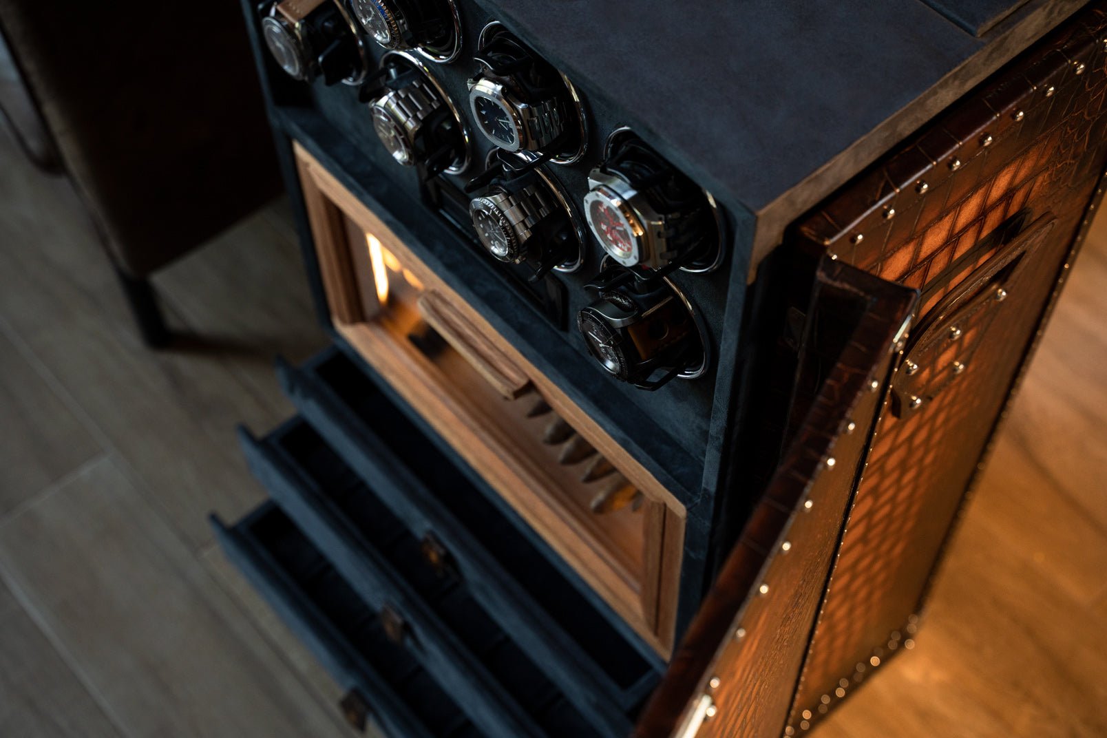 Barhion Watch Winder Trunk - CP Patina Brown