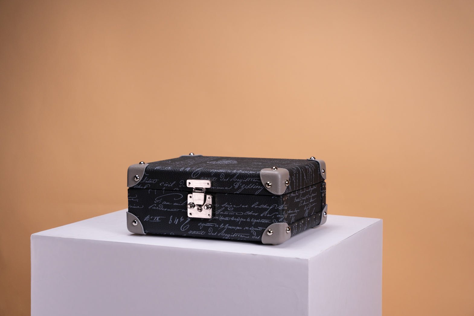 Barhion Maya Watch Case - Togo Parchment Dark Blue For 8 Watches