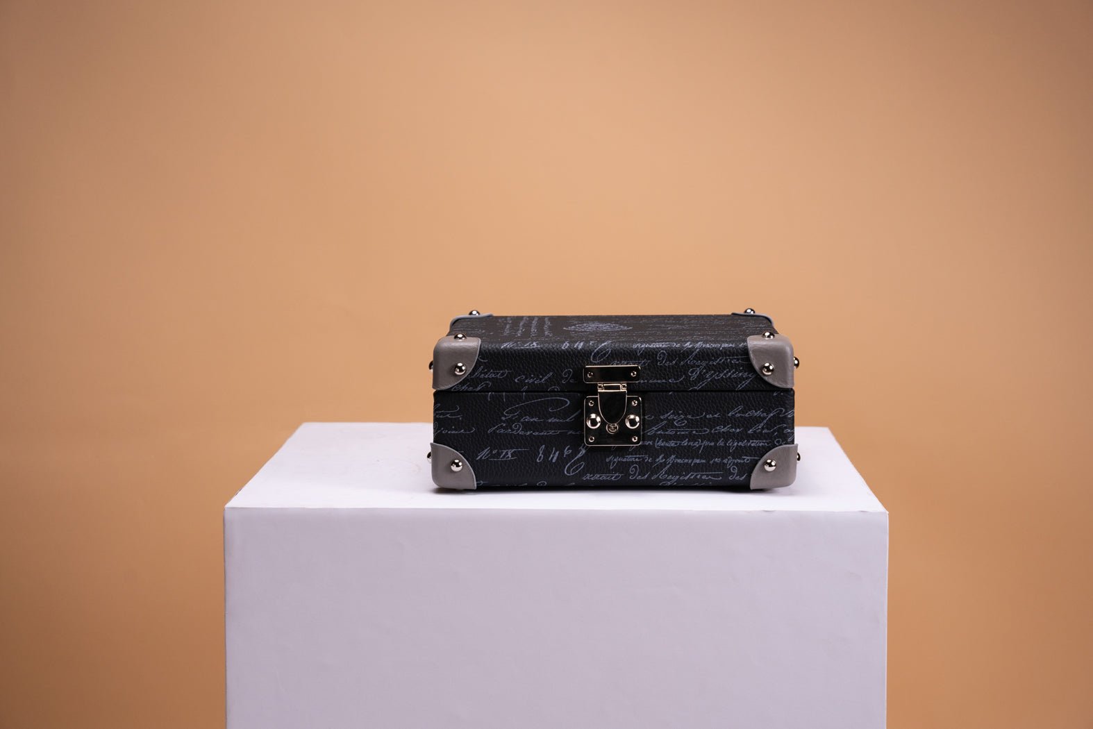 Barhion Maya Watch Case - Togo Parchment Dark Blue For 8 Watches