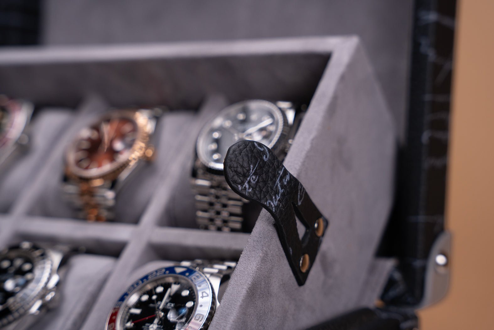 Barhion Maya Watch Case - Togo Parchment Dark Blue For 8 Watches