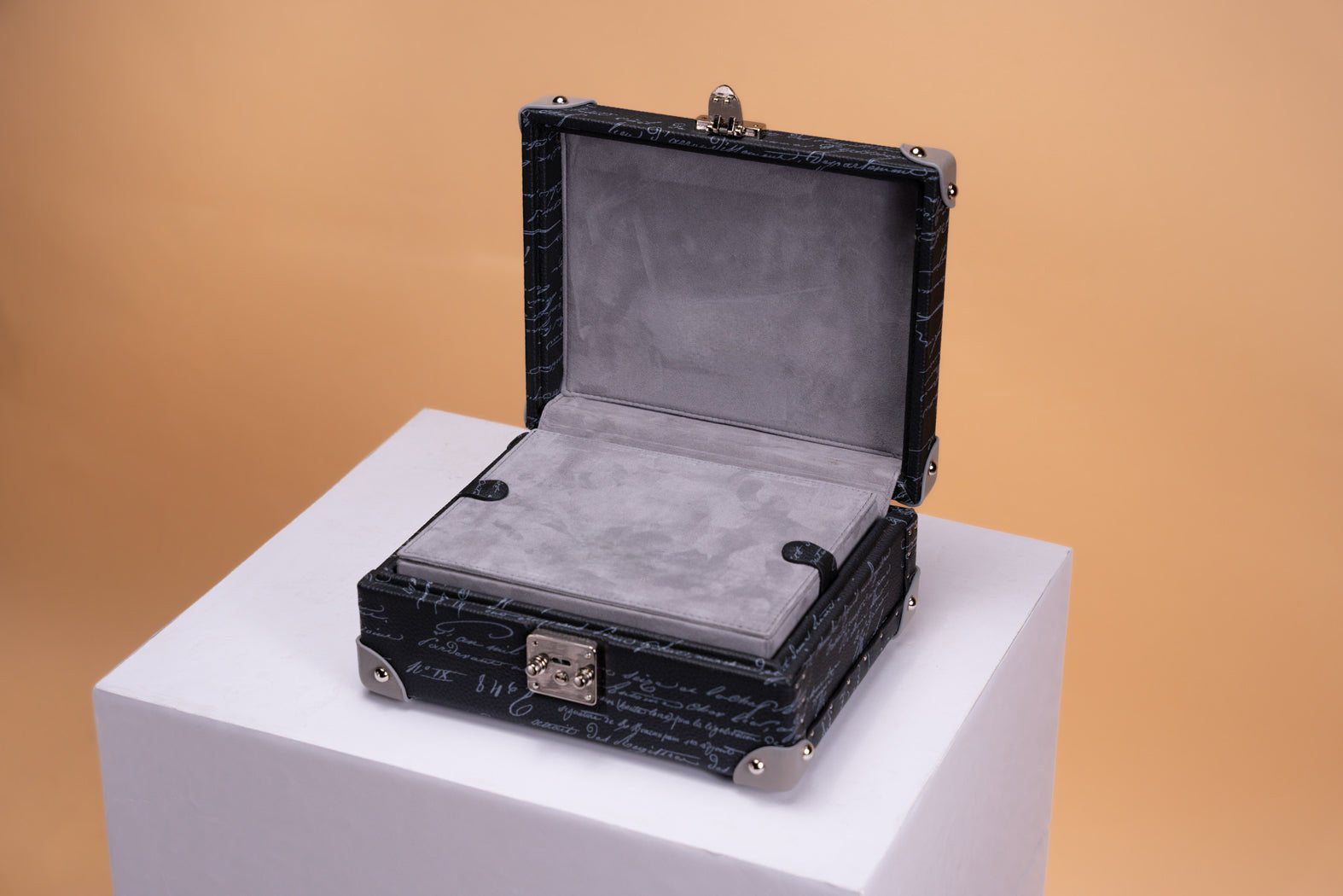 Barhion Maya Watch Case - Togo Parchment Dark Blue For 8 Watches