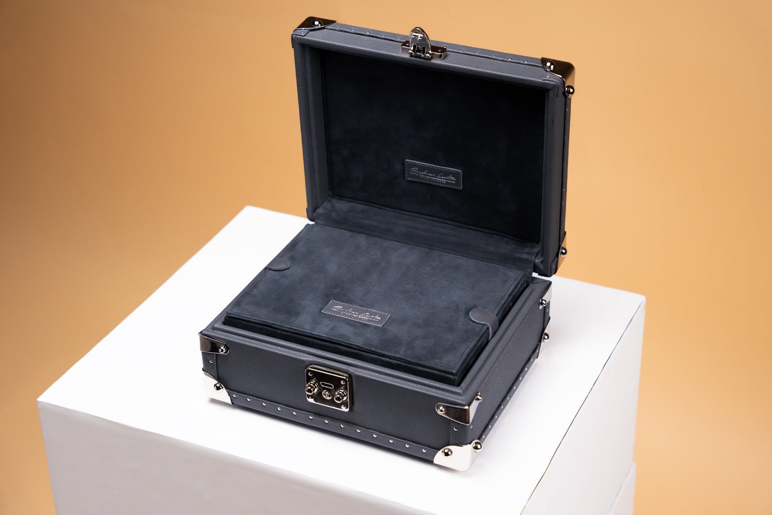 Barhion Petra Watch Case - Saffiano Dark Grey For 8 Watches