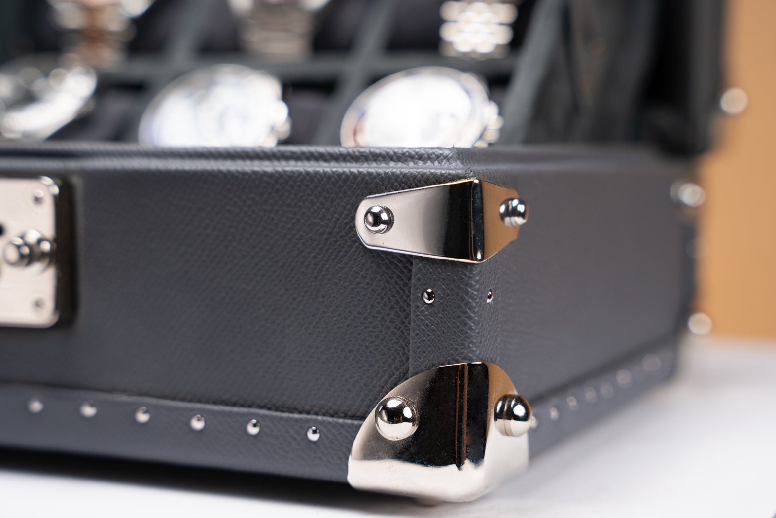 Barhion Petra Watch Case - Saffiano Dark Grey For 8 Watches