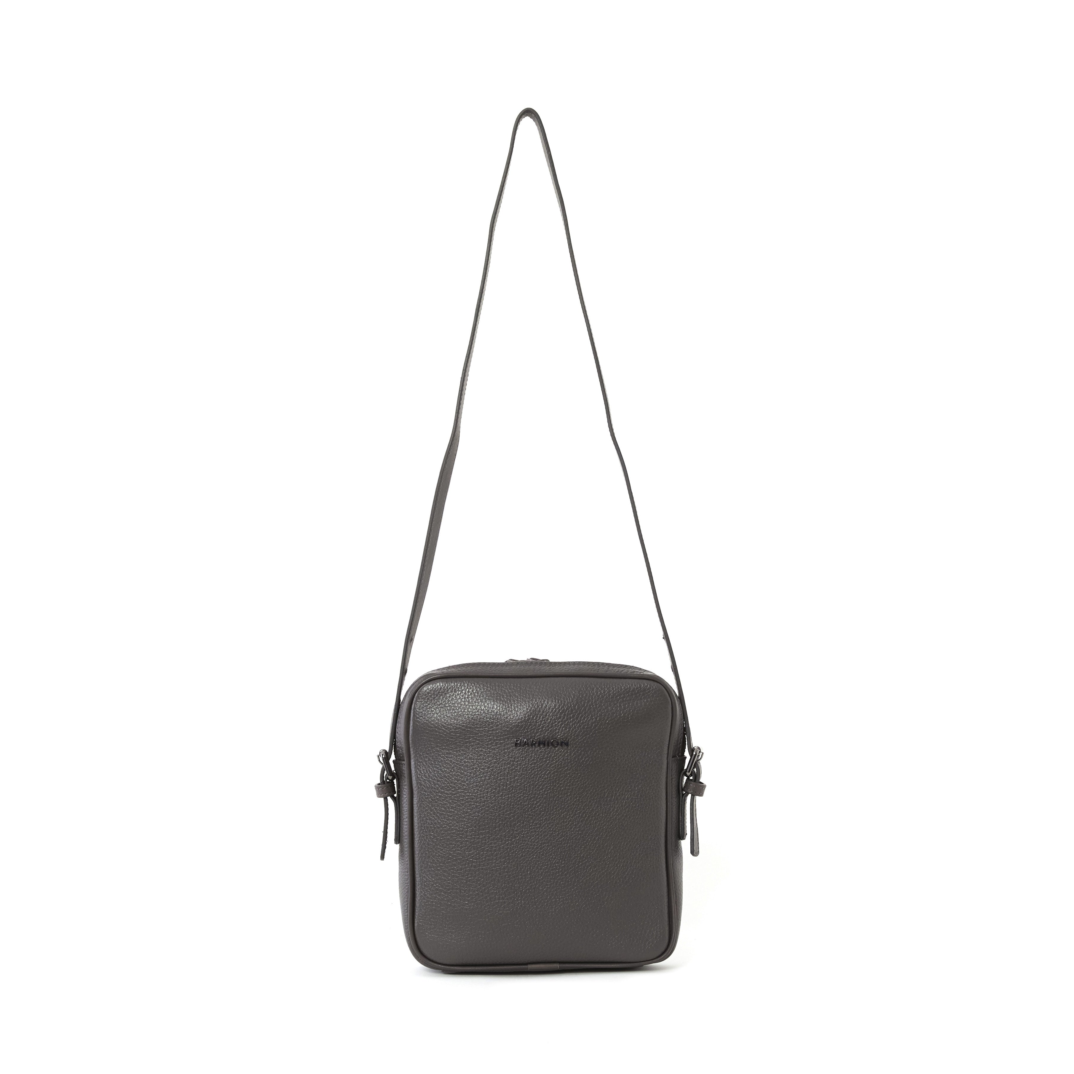 Men's pebbled messenger bag hotsell